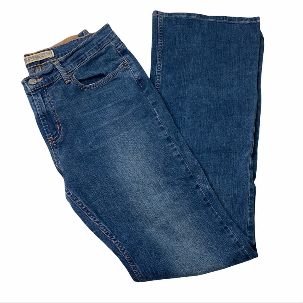 Express Low Ride Medium Wash Flare Denim Jeans MM3